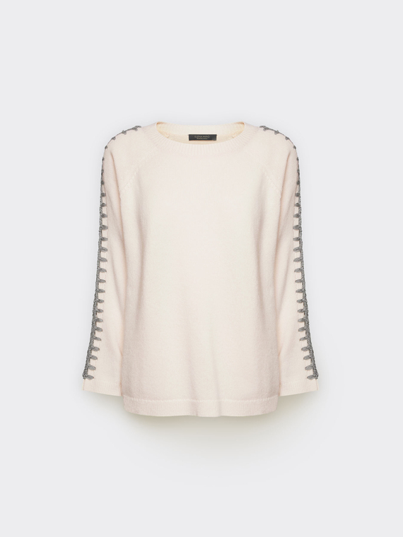 Pure wool sweater with embroidery