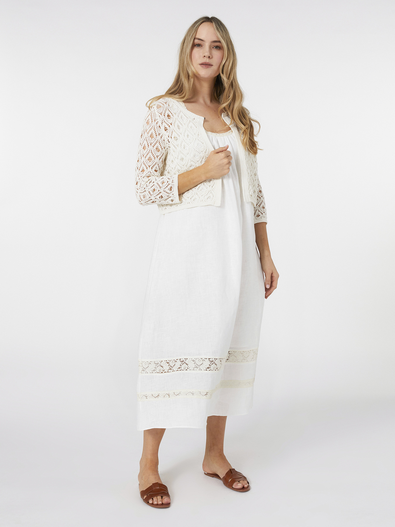 C&aacute;rdigan corto calado image number 1