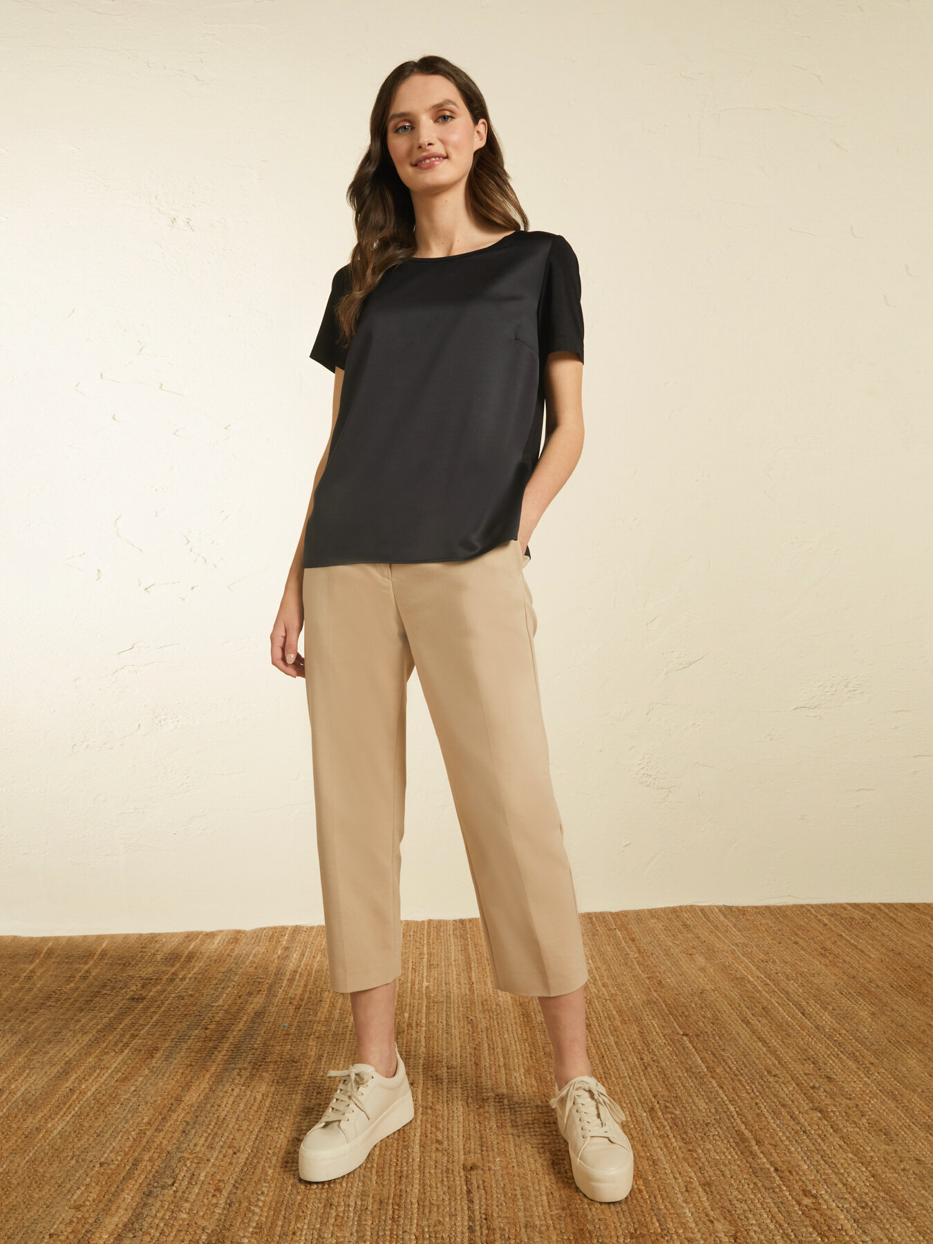 T-SHIRT EN JERSEY ET SATIN image number 3