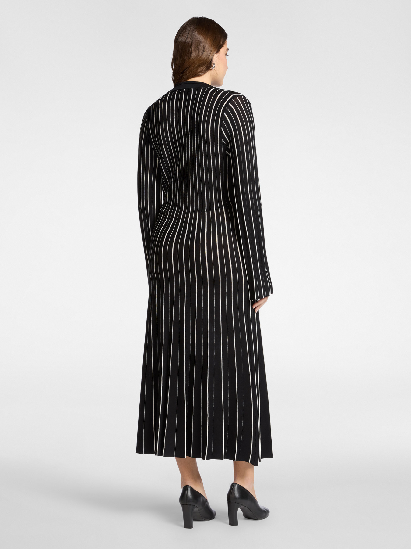 Robe en maille &agrave; rayures image number 1