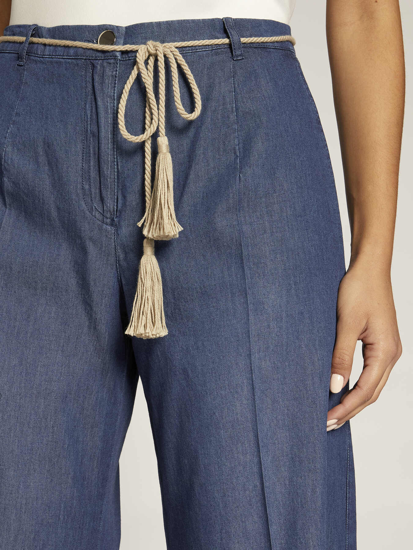 PANTALONE CROPPED IN TELA DENIM image number 3