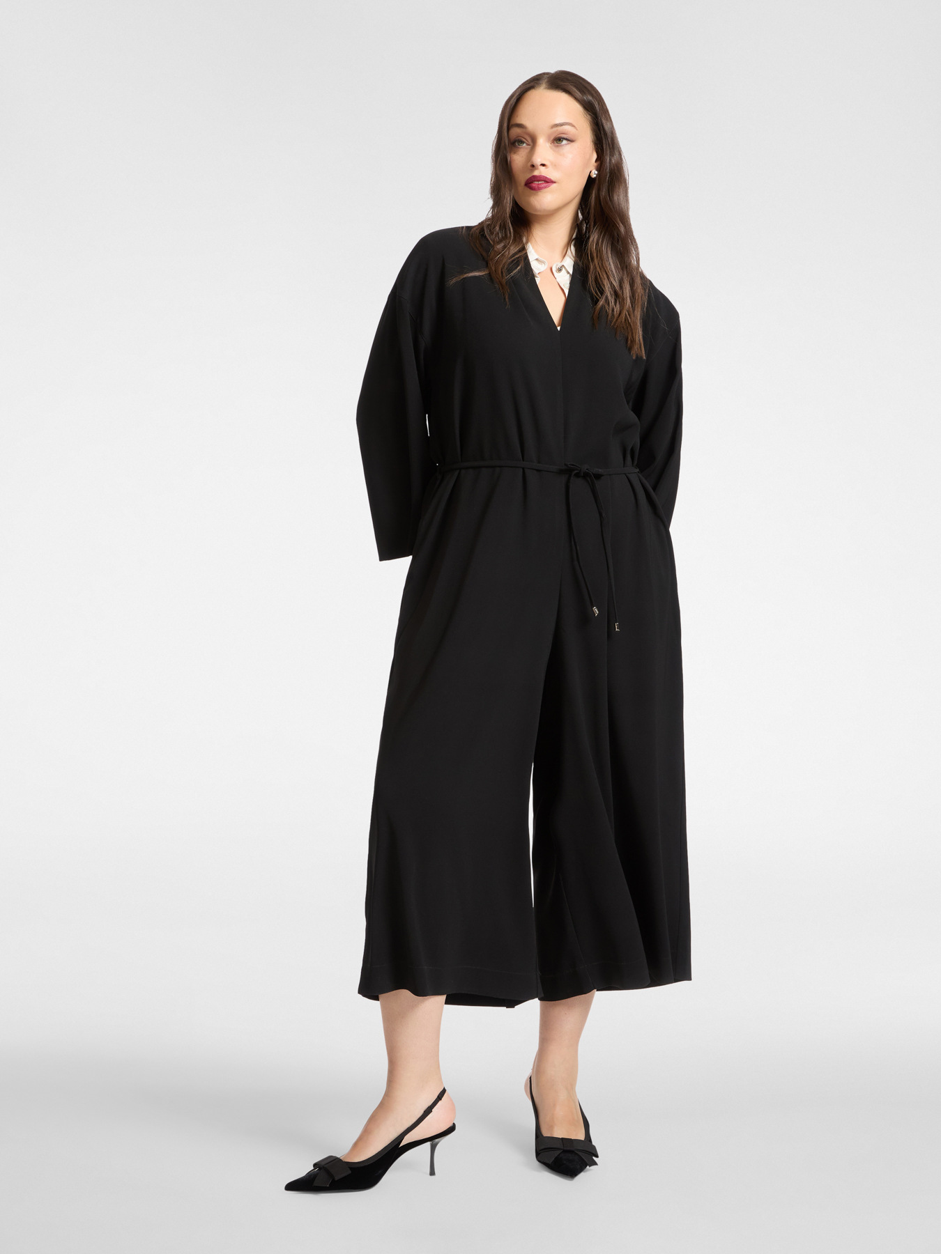 Jumpsuit in crepe fabric with belt image number 0