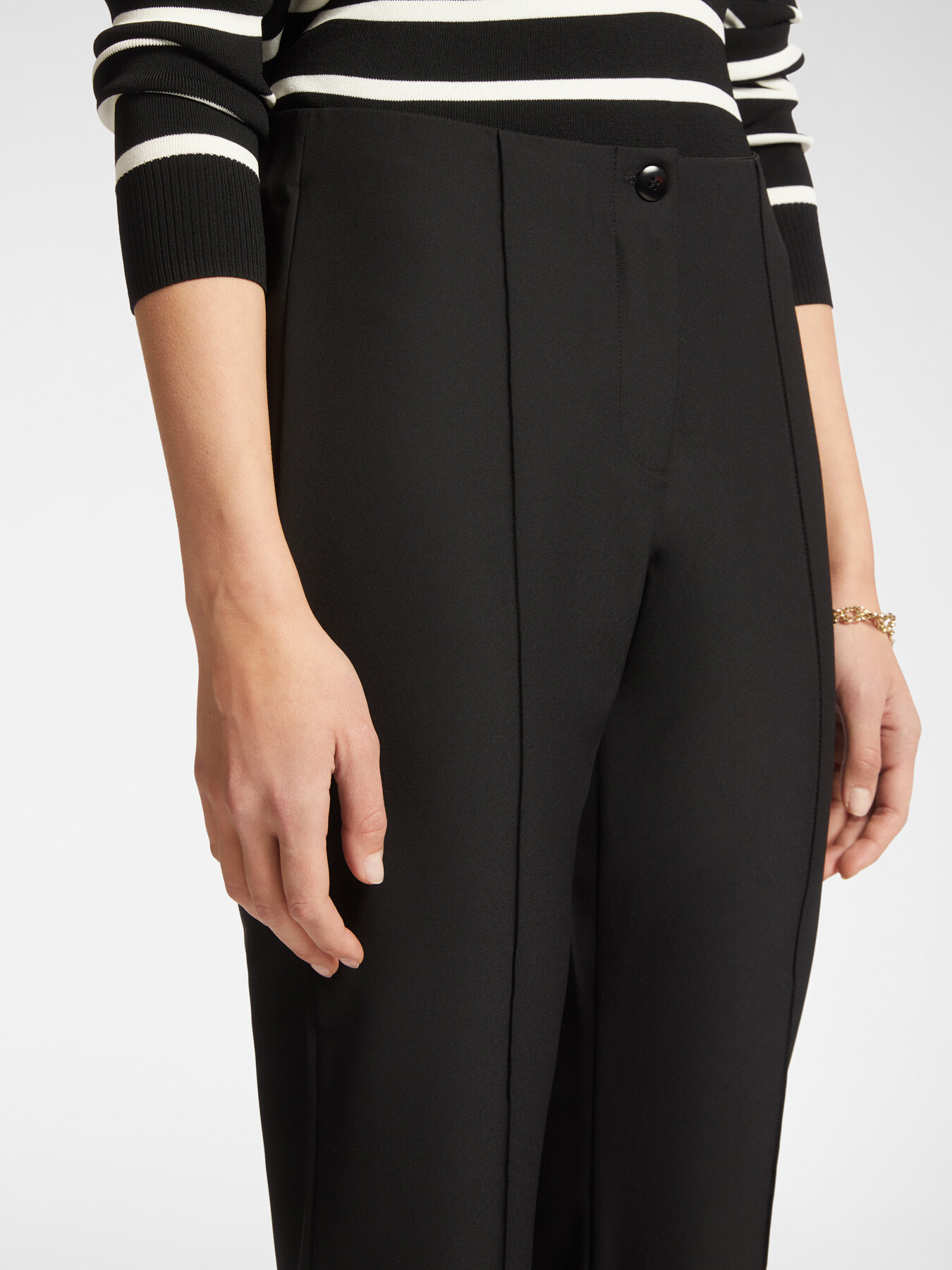 Pantalon slim image number 3