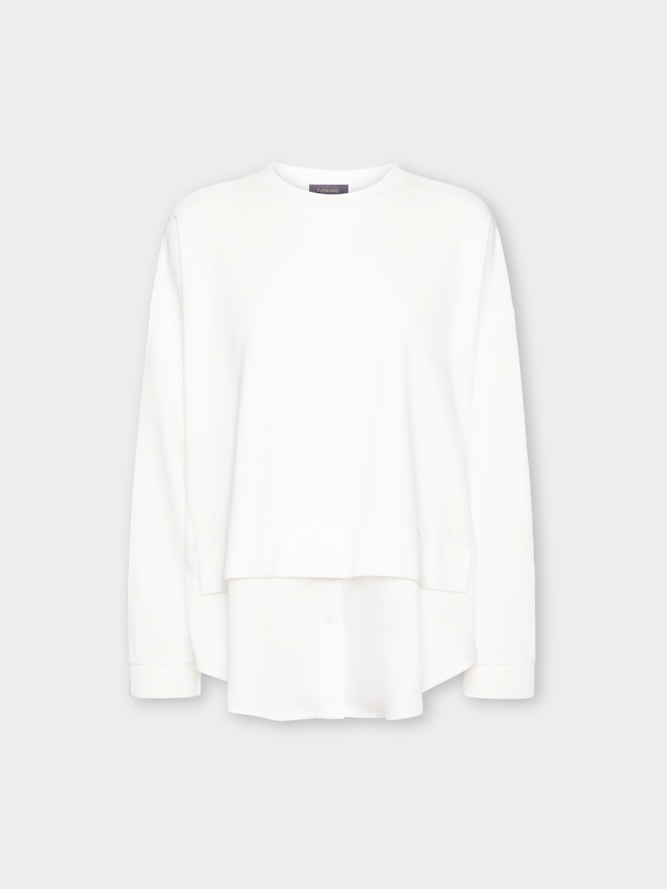 Sudadera efecto layering image number 4