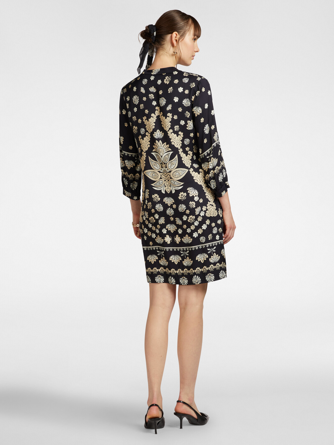 Printed dress image number 1