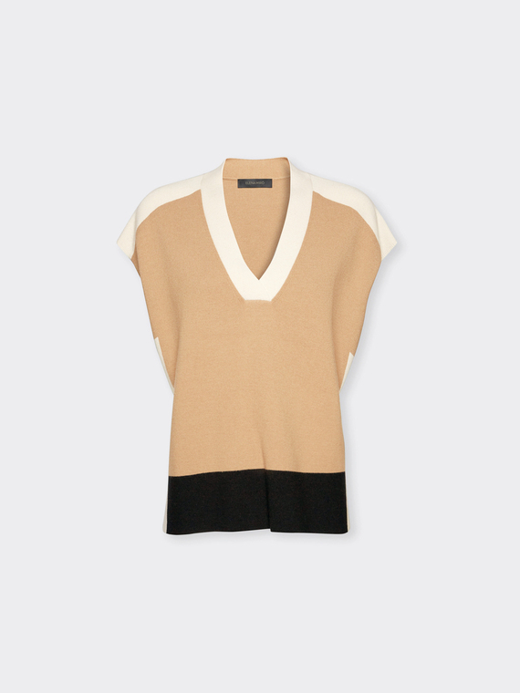 Gilet d&eacute;collet&eacute; en V