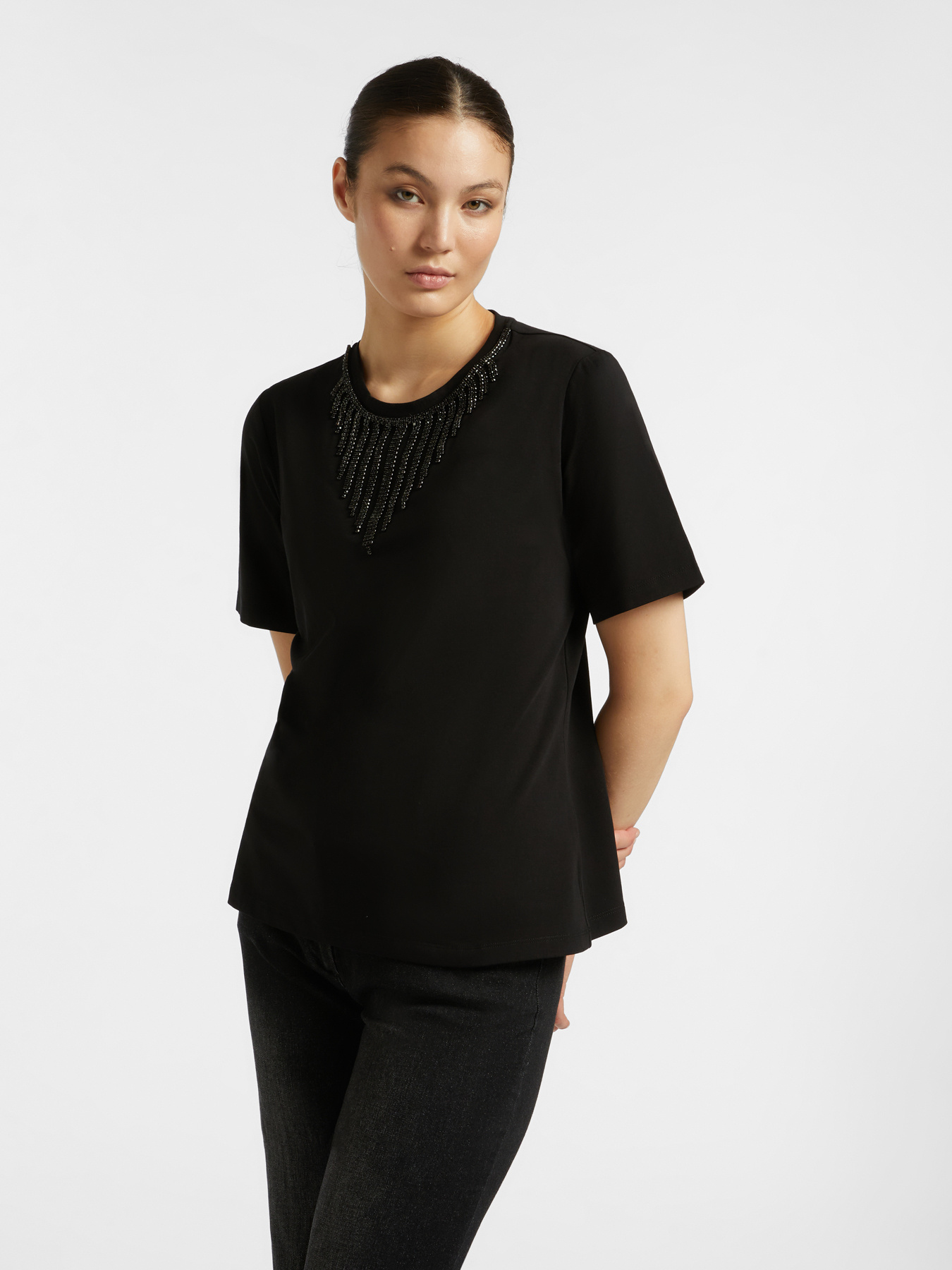 T-shirt brod&eacute; image number 0