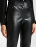Pantalon en tissu brillant image number 3