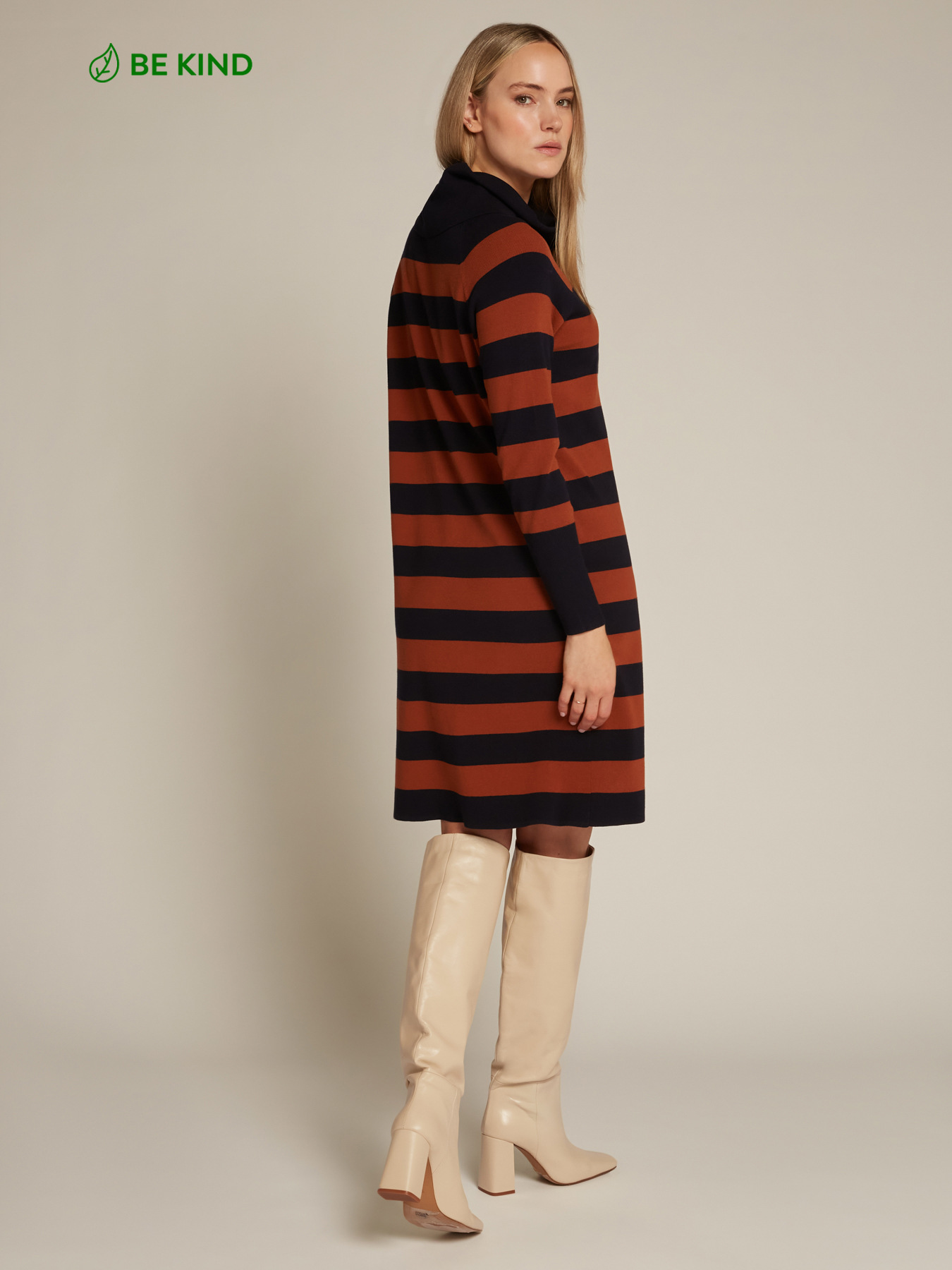 Robe en maille de viscose responsable &agrave; col amovible image number 3