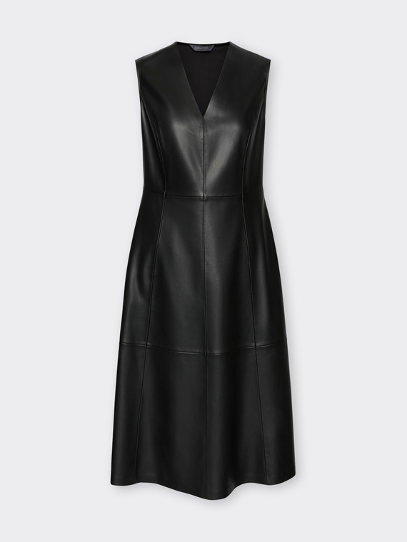 Robe trap&egrave;ze en tissu enduit