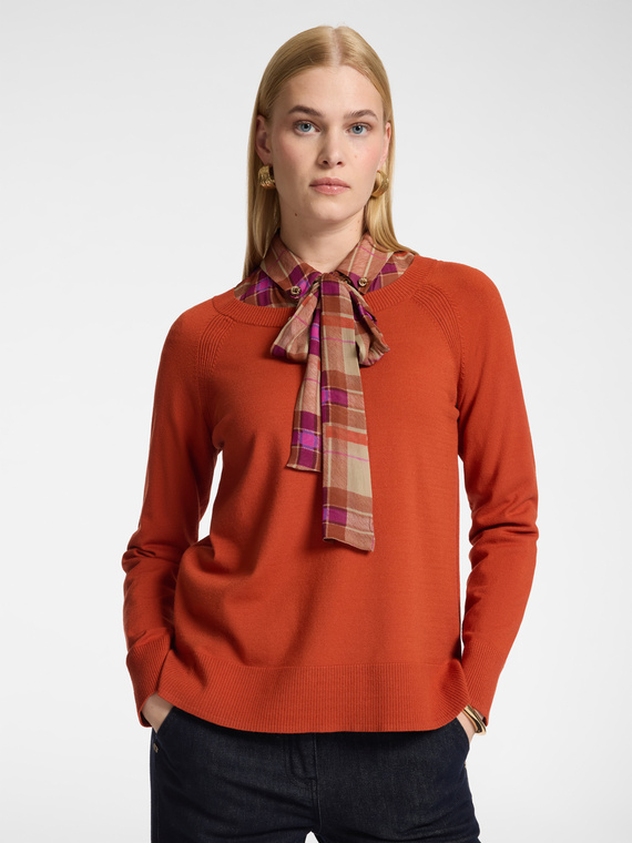 Rundhals-Strickpullover aus Viskose