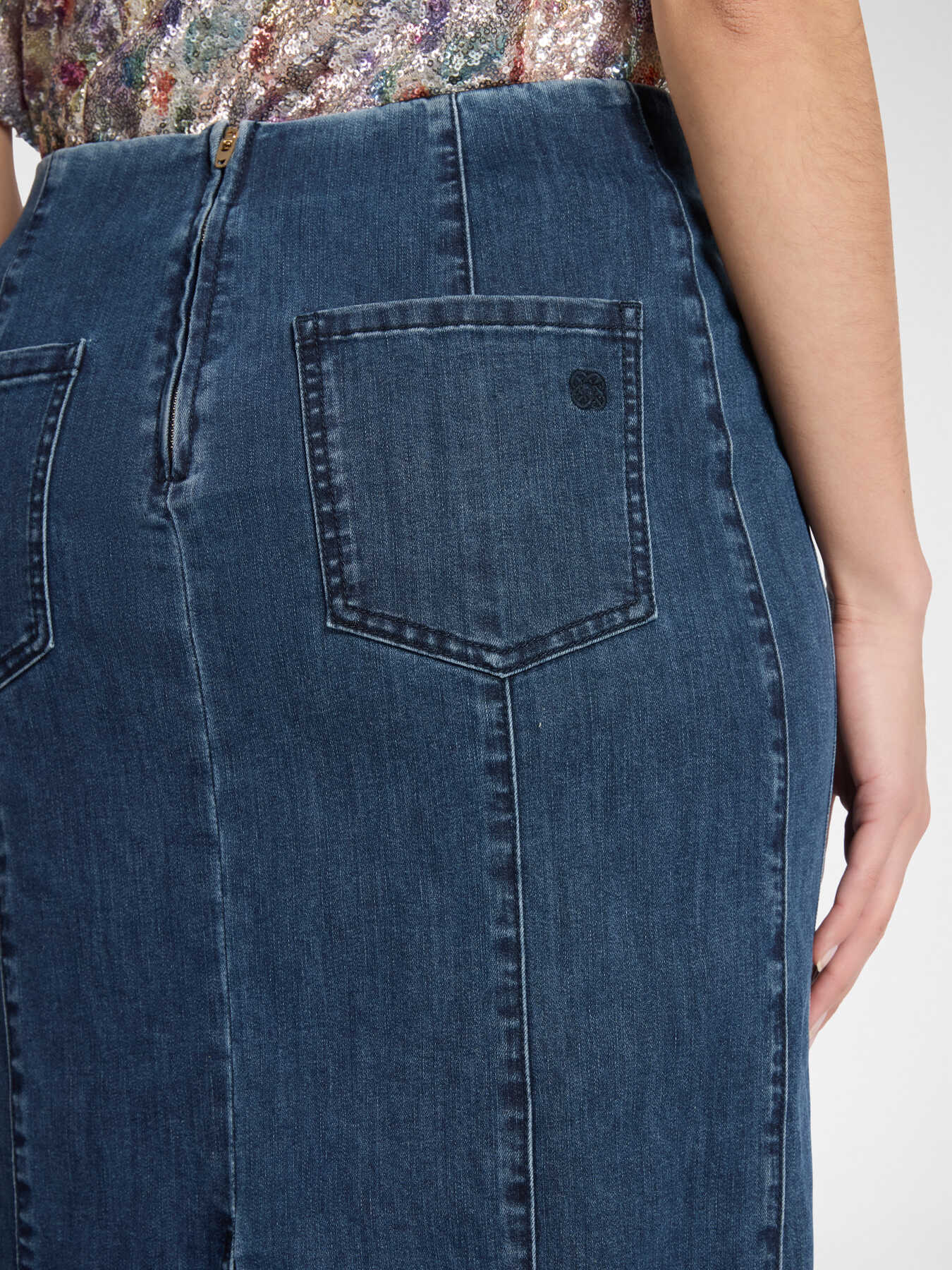 Gonna midi in denim image number 3