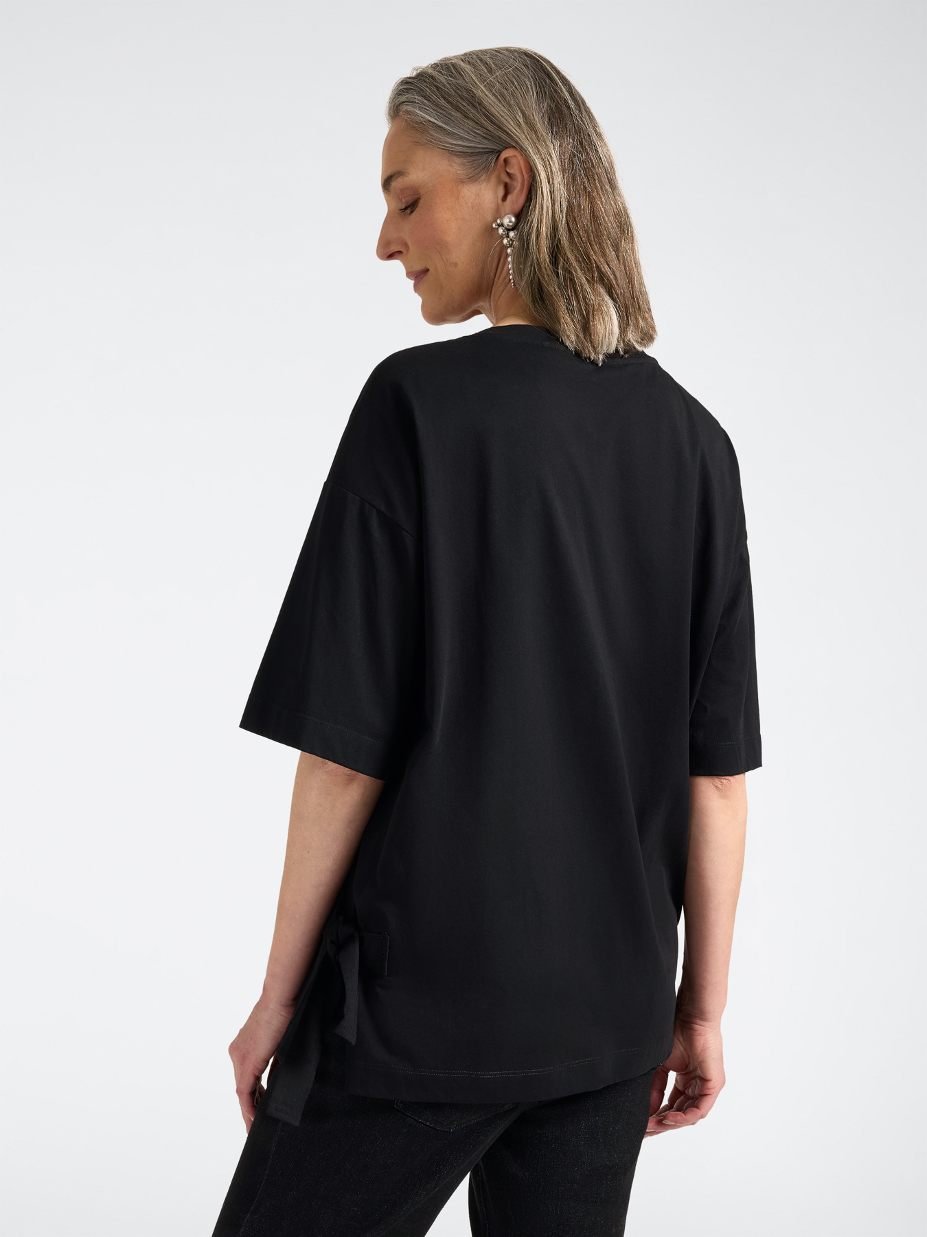 T-shirt en coton avec clous et lacets lat&eacute;raux image number 1