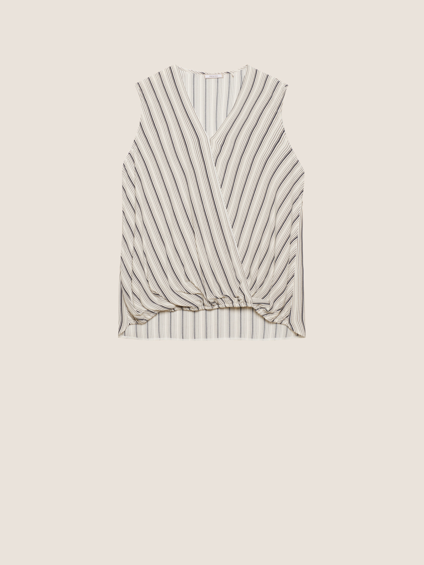 Top with mixed stripes image number 4