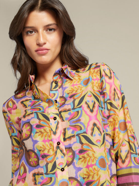 Shirt with an ethnic print