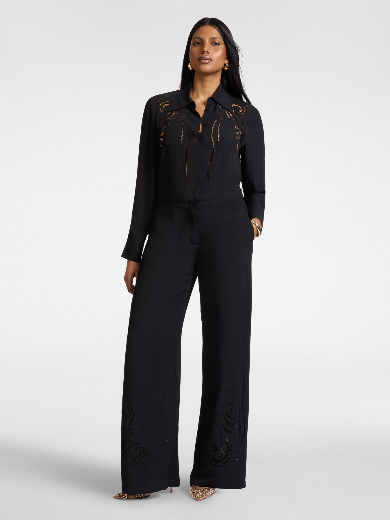 Viskose-Hemd mit durchbrochenen Stickereien image number 2