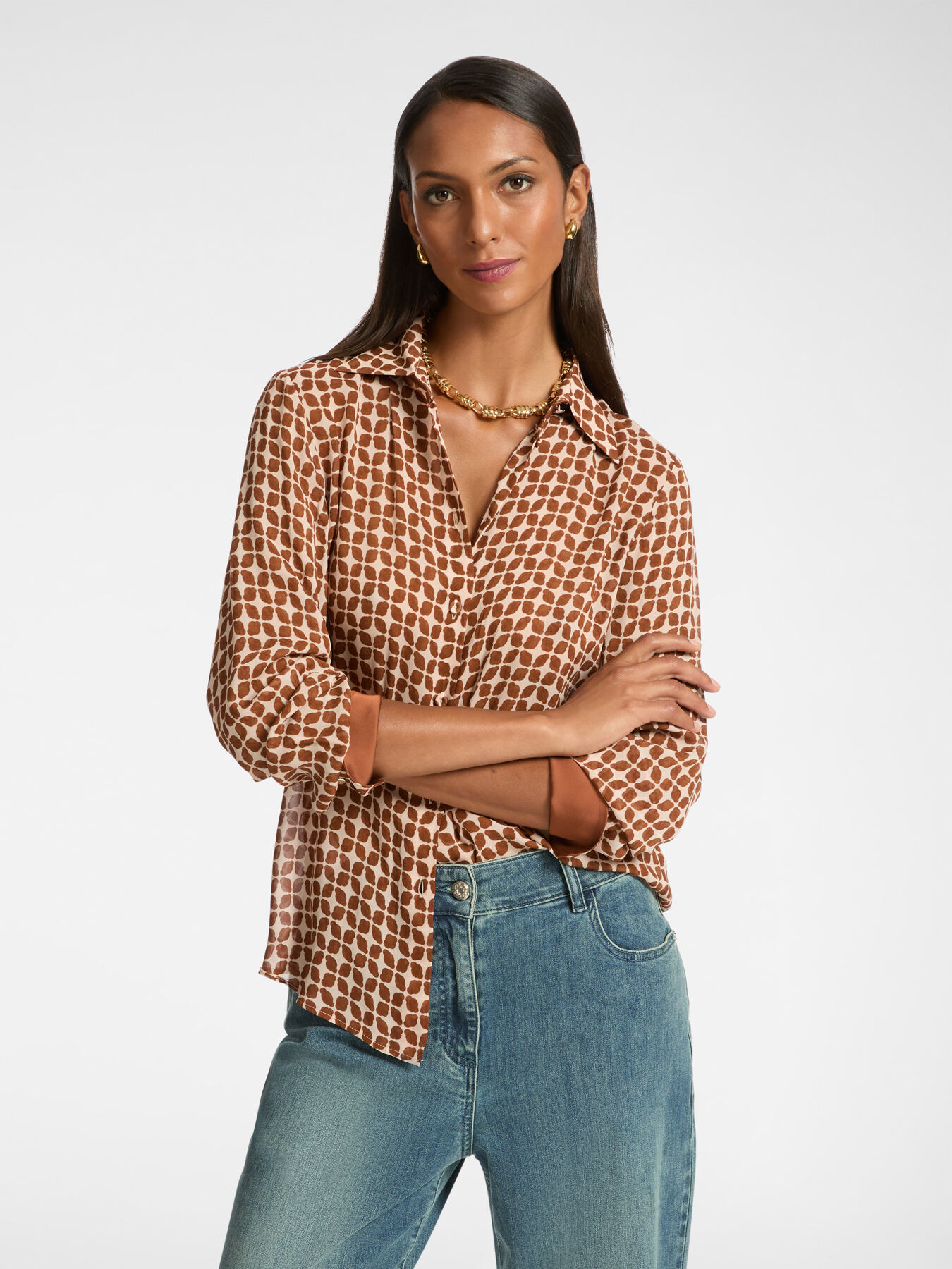 Camisa com estampa geom&eacute;trica