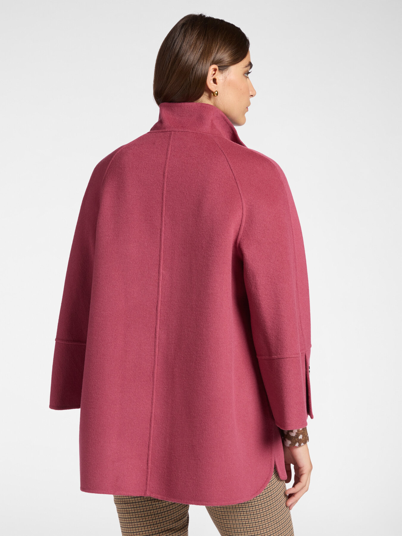 Short double-fabric coat image number 1