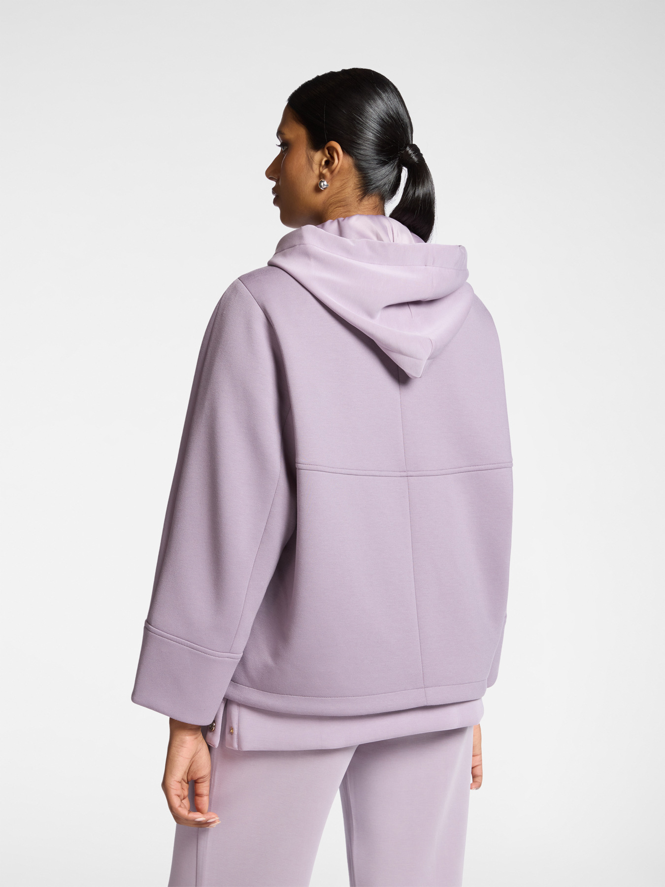 Chaqueta con cuello alto y cremallera image number 1