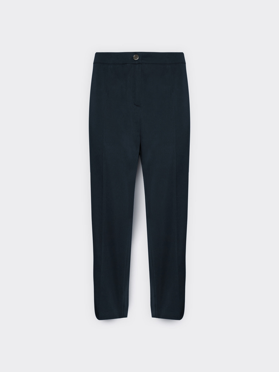 Pantalon droit en satin stretch