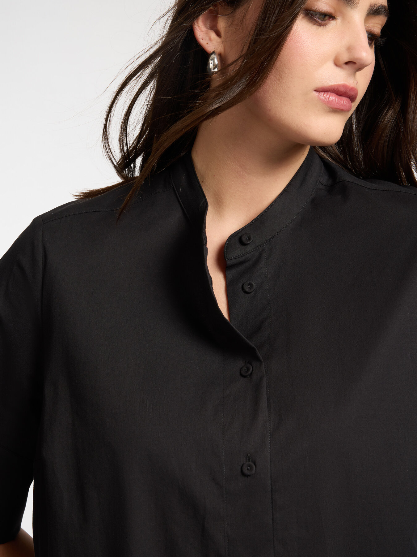 Shirt with mandarin collar image number 3