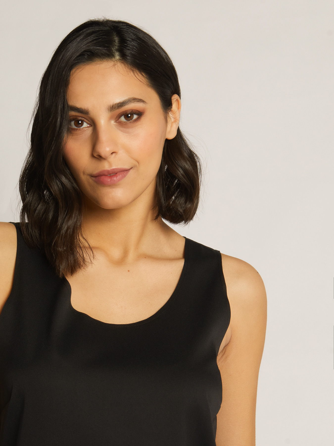 Top en satin image number 3