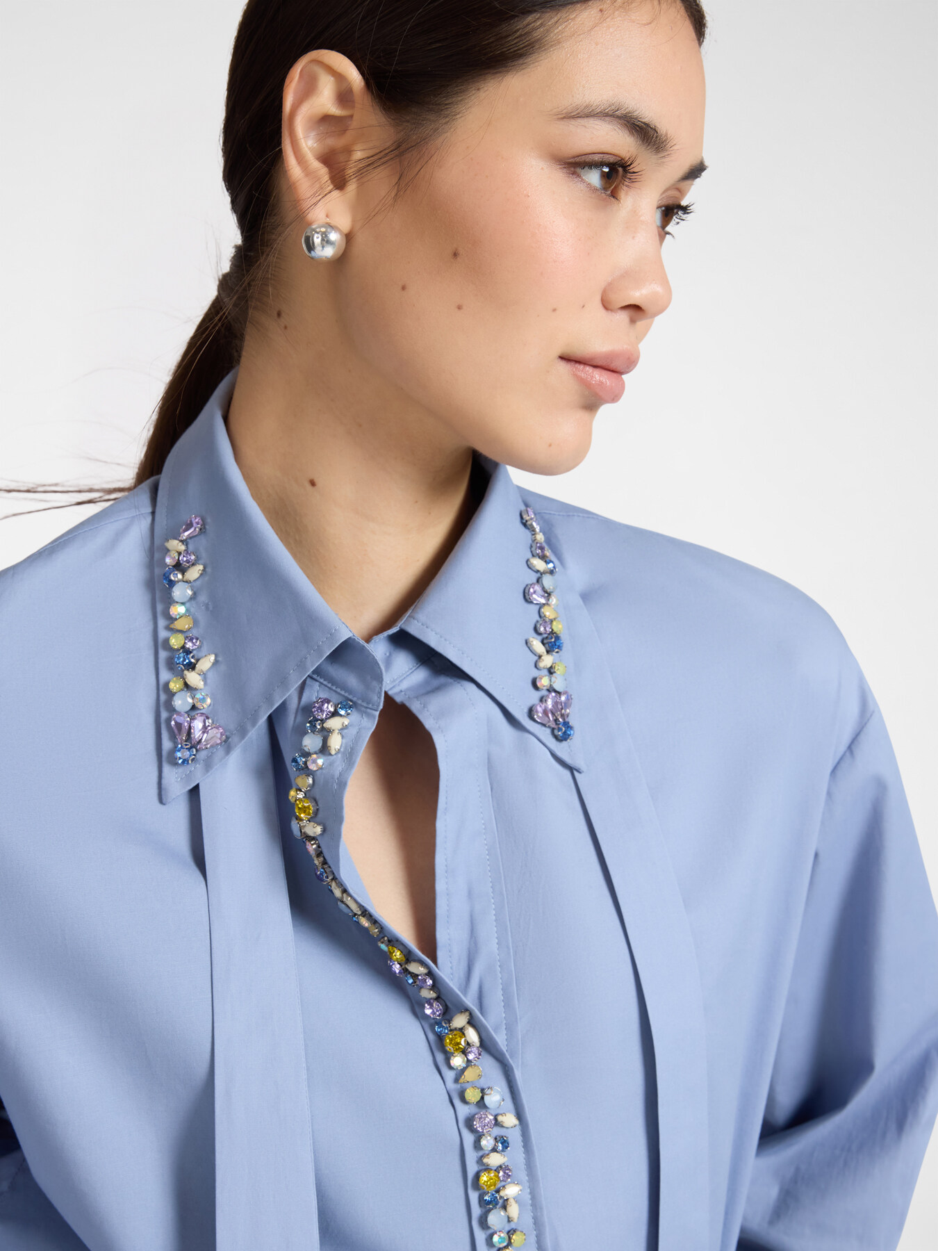 Poplin shirt with crystals image number 3