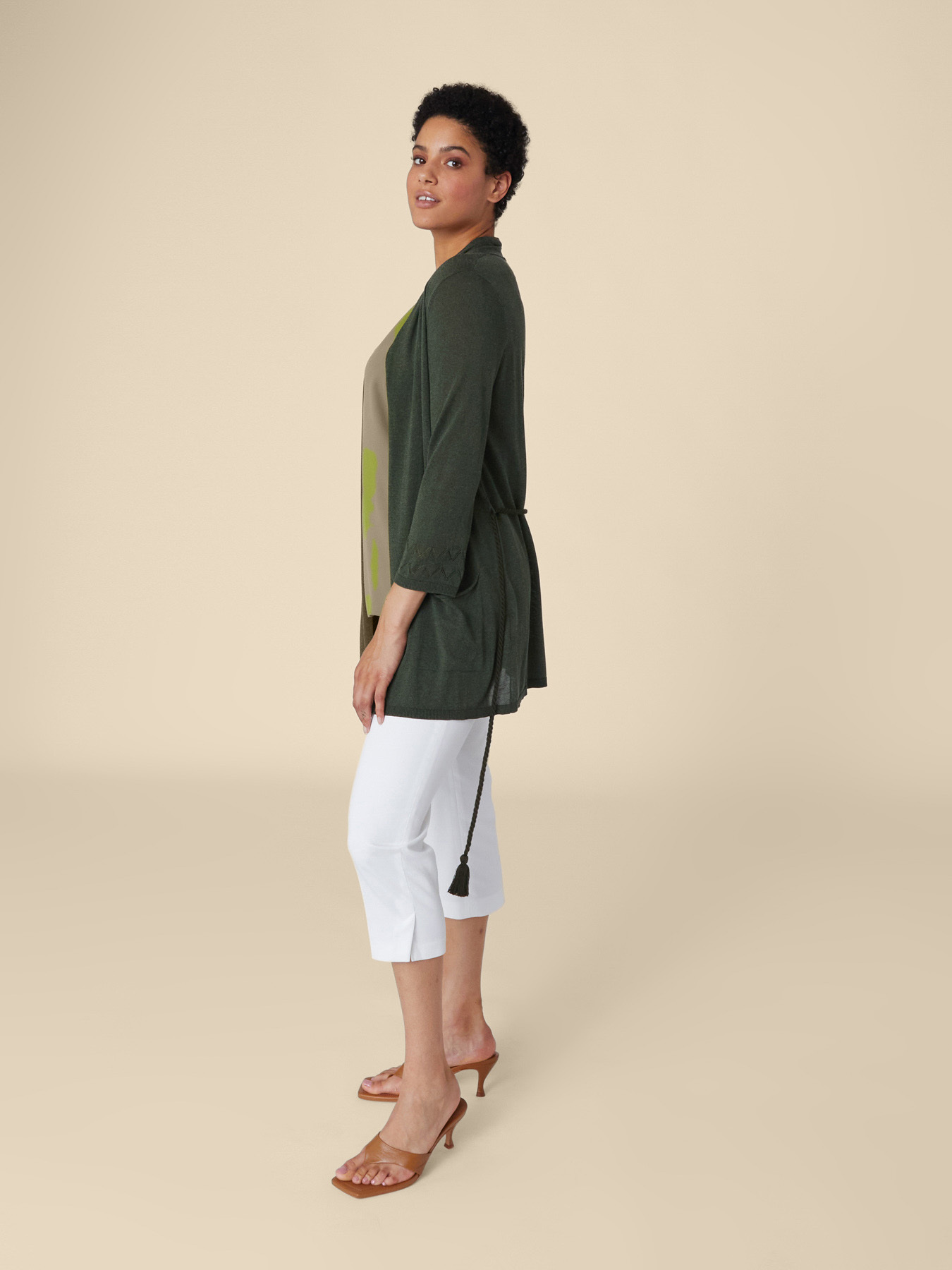 C&aacute;rdigan largo con cintur&oacute;n image number 2