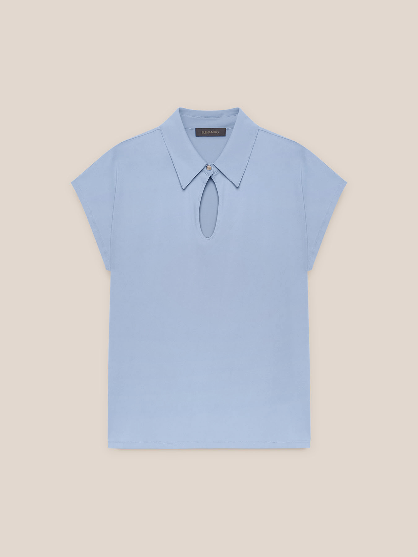 T-shirt avec ouverture sur le devant image number 4