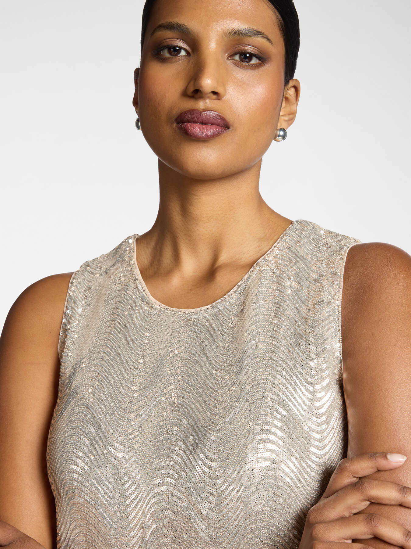 Top in tulle con paillettes image number 3