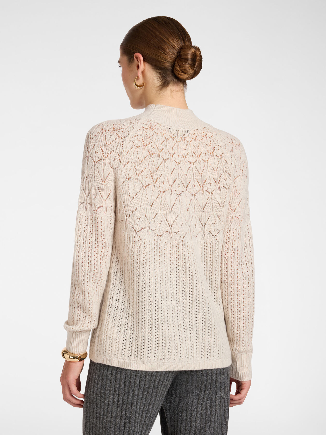 Durchbrochener Pullover aus reiner Wolle image number 1