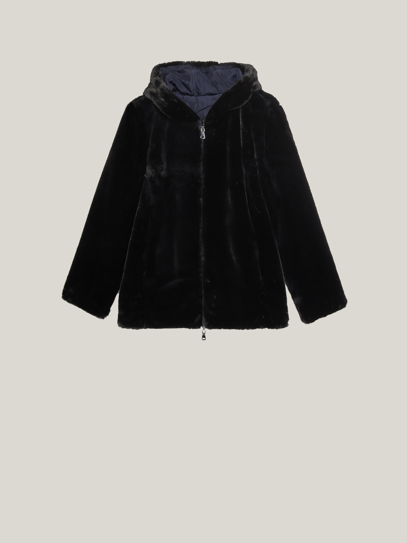 Piumino con bordi ricamati image number 4