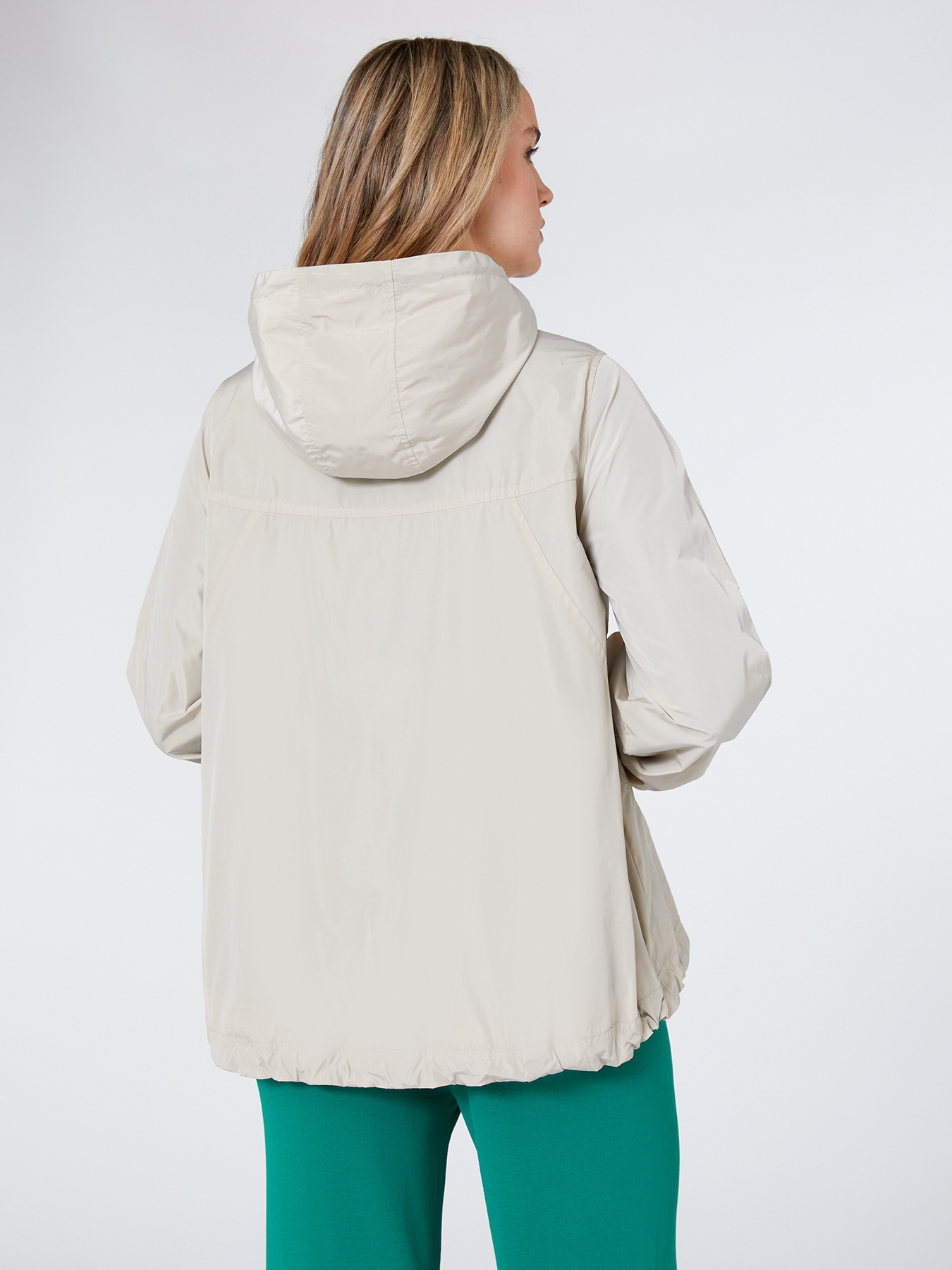 Blouson en nylon mémoire de forme image number 2