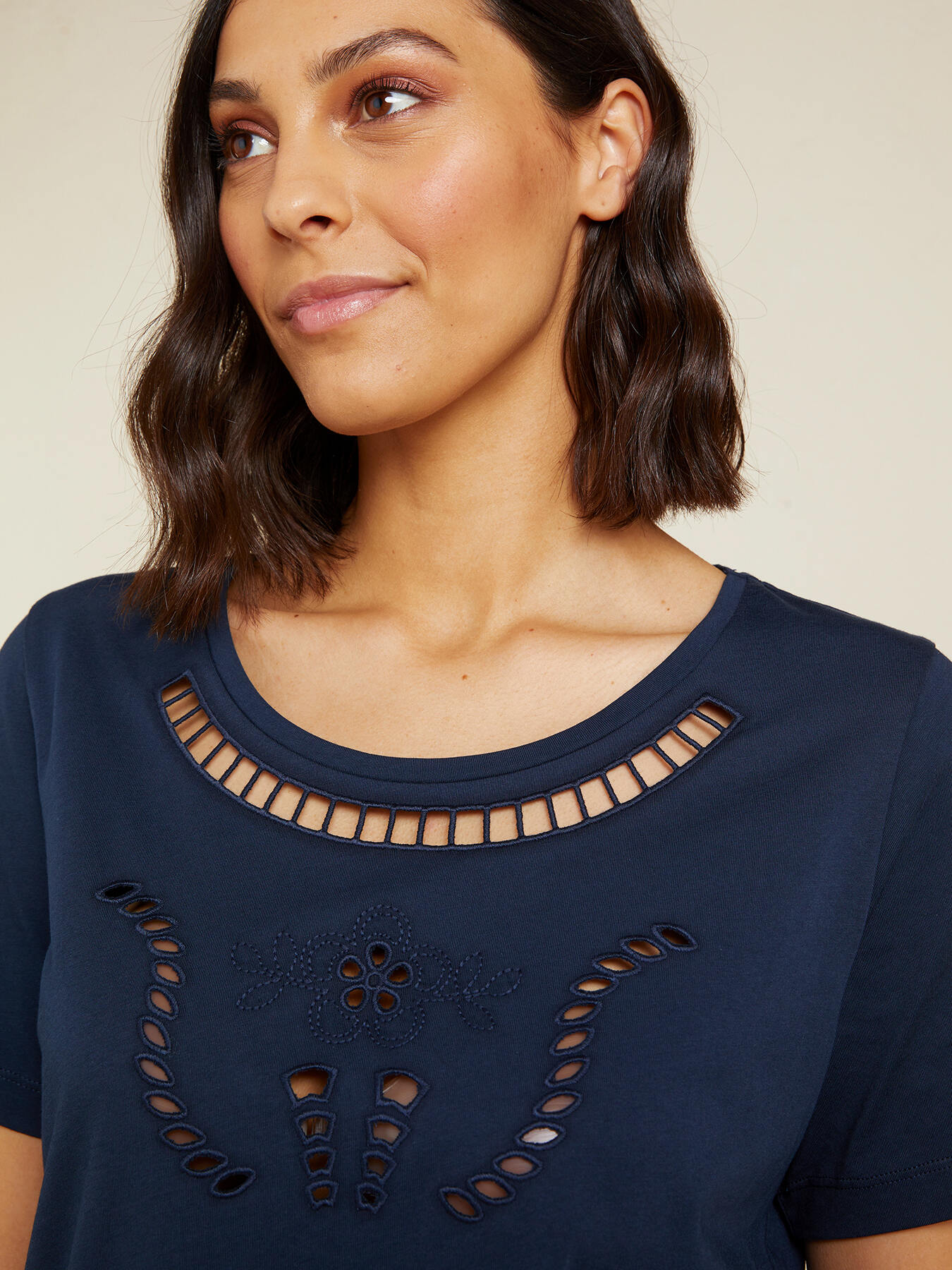 Camiseta de algod&oacute;n con calados image number 3