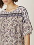 Blouse &agrave; imprim&eacute; ethnique plac&eacute; image number 2