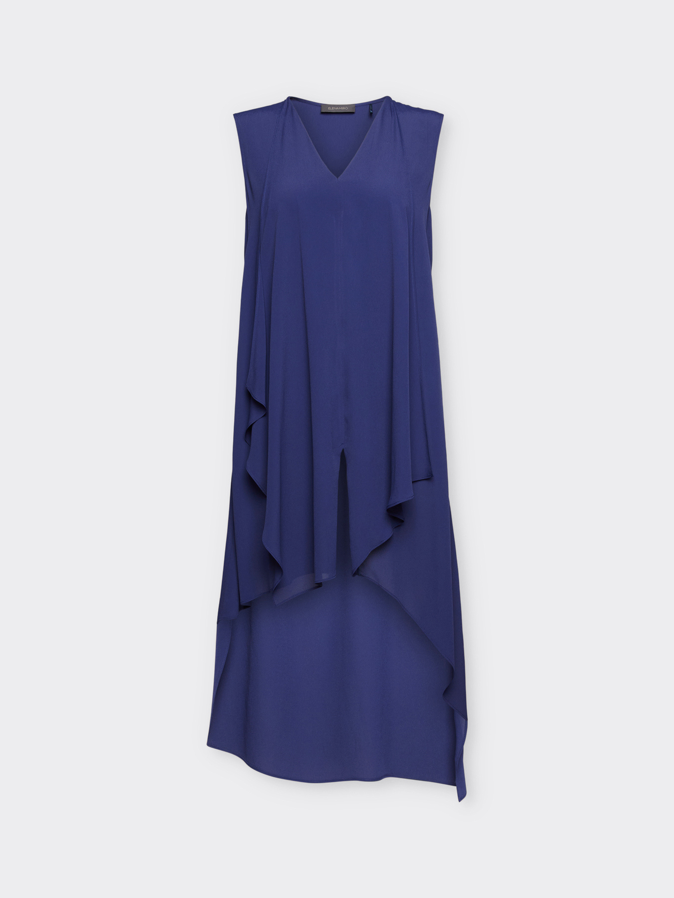 Elegant suit with trousers image number 4