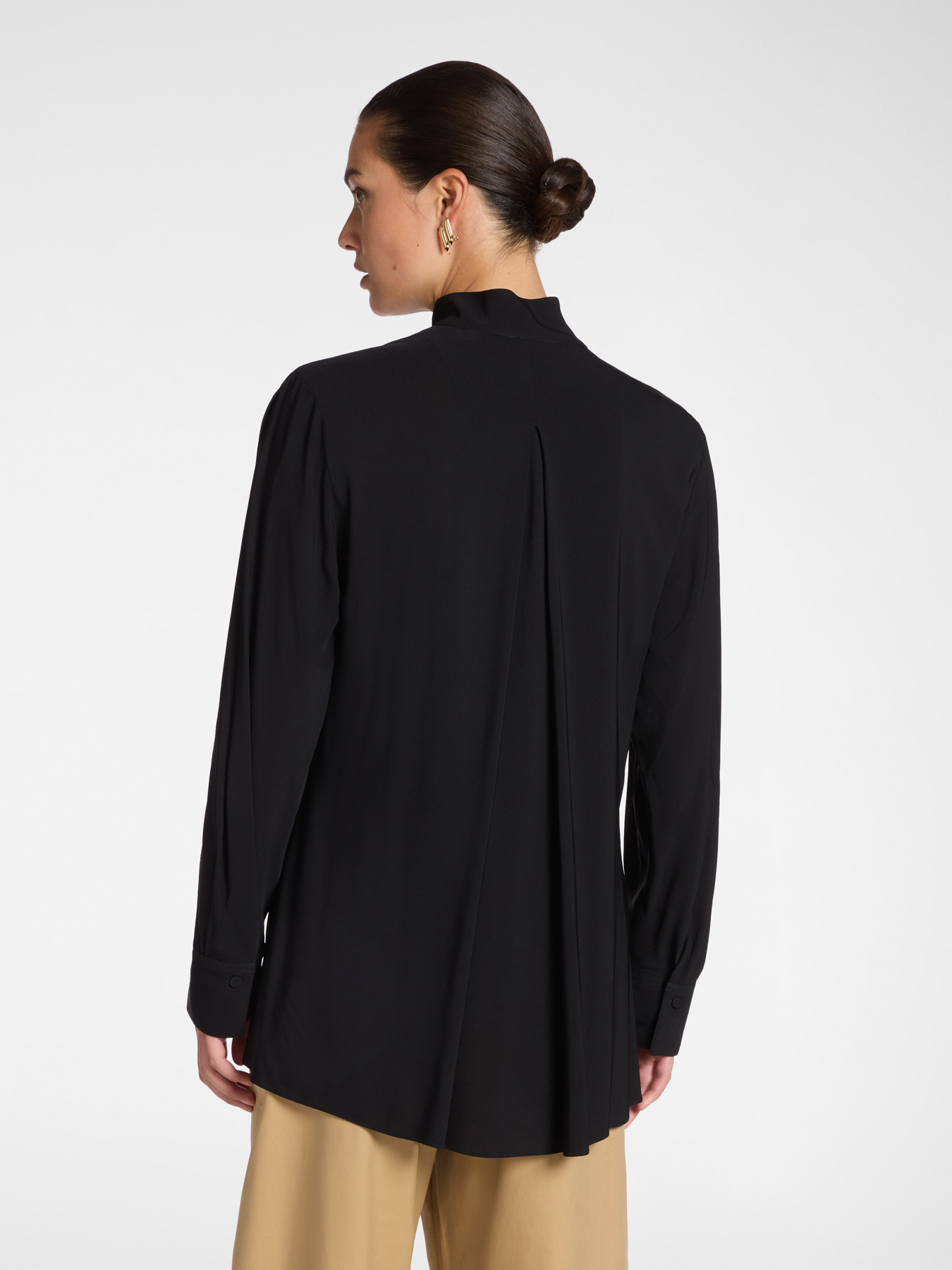 Cr&ecirc;pe de Chine blouse image number 1
