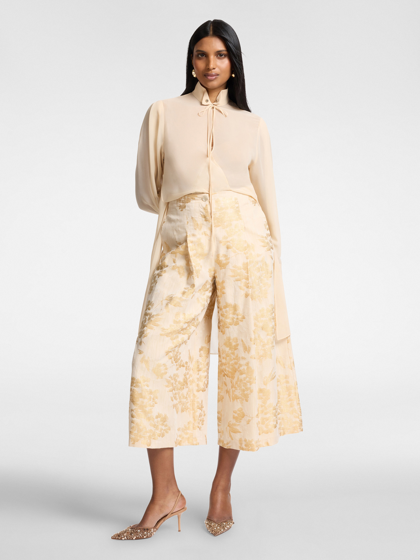 Camisa larga en georgette image number 2