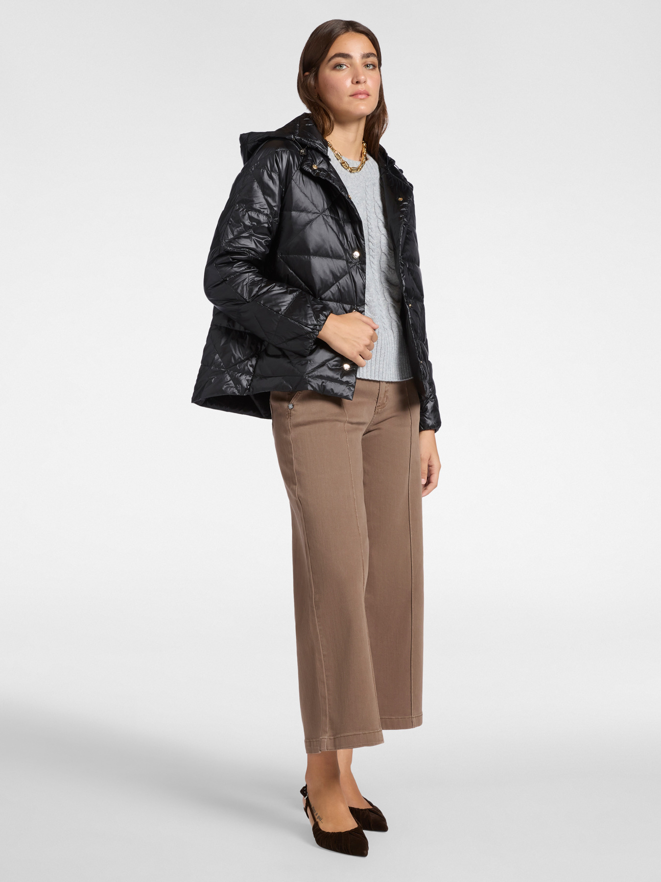 Lightweight quilted down jacket image number 2