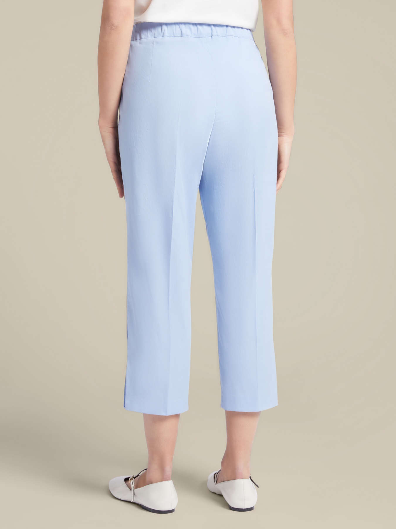Stretch cotton Capri trousers image number 1