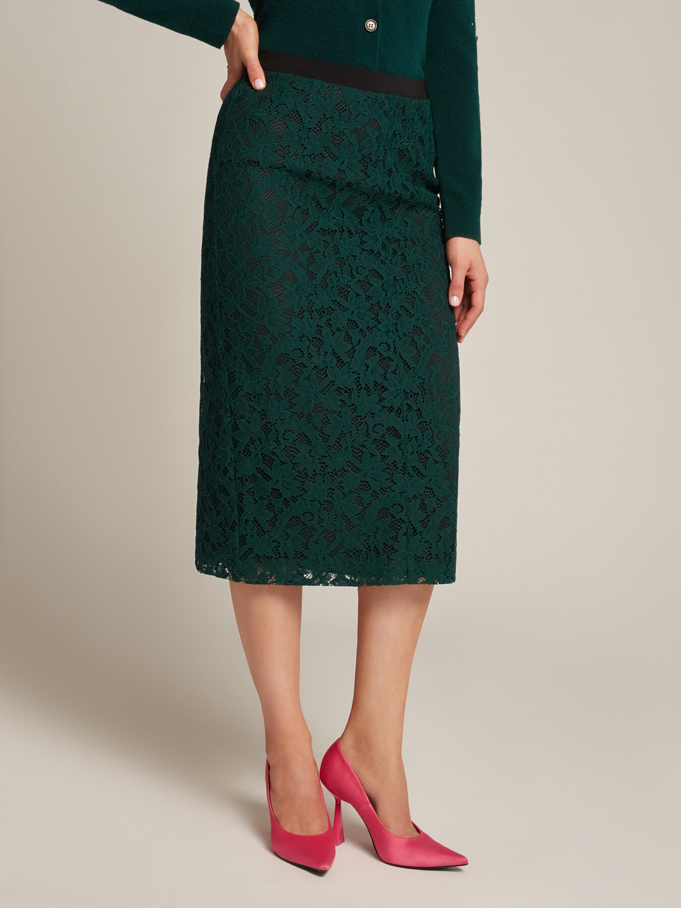 Gonna in pizzo macramé image number 2