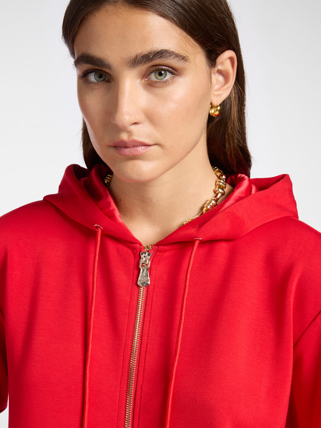 Hoodie image number 3