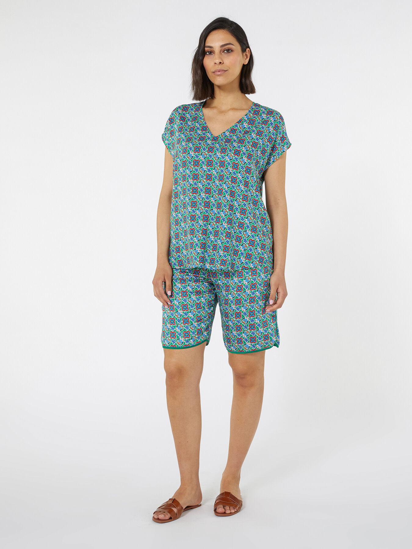 Blouse &agrave; impression ethnique image number 0