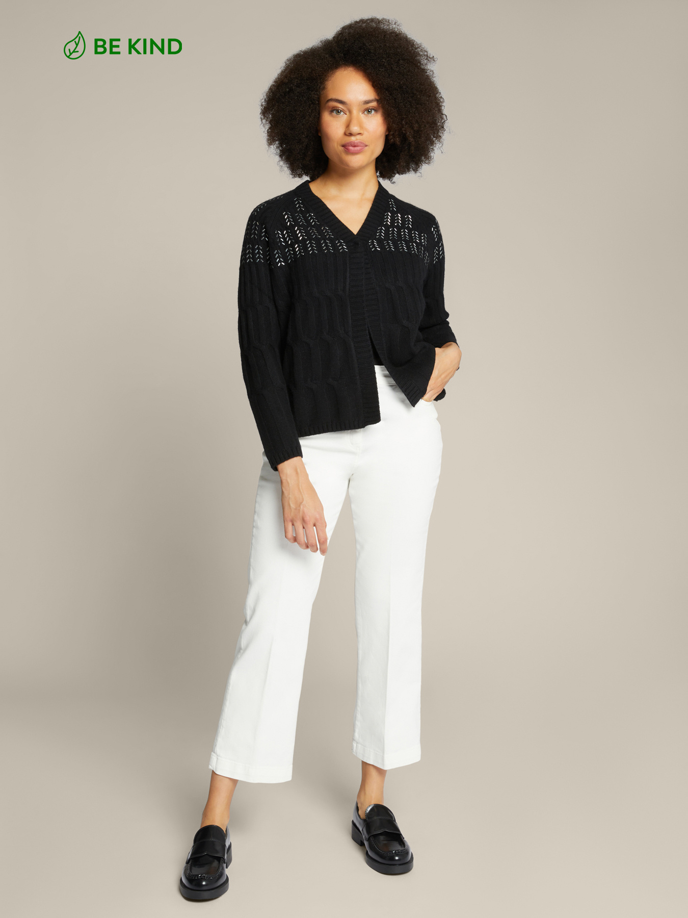 Sustainable wool sweater with applications image number 1