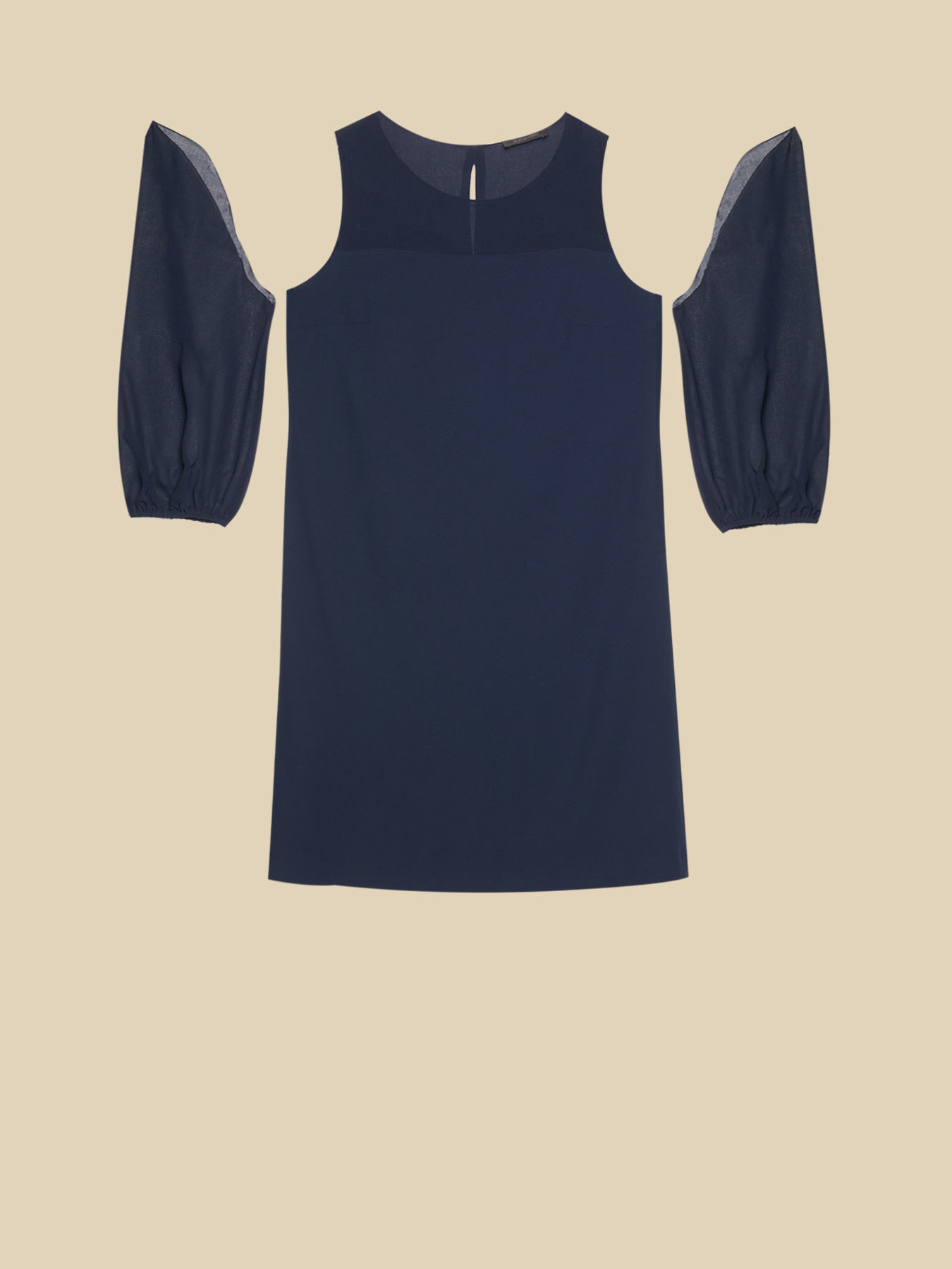 Flowing fabric dress image number 4