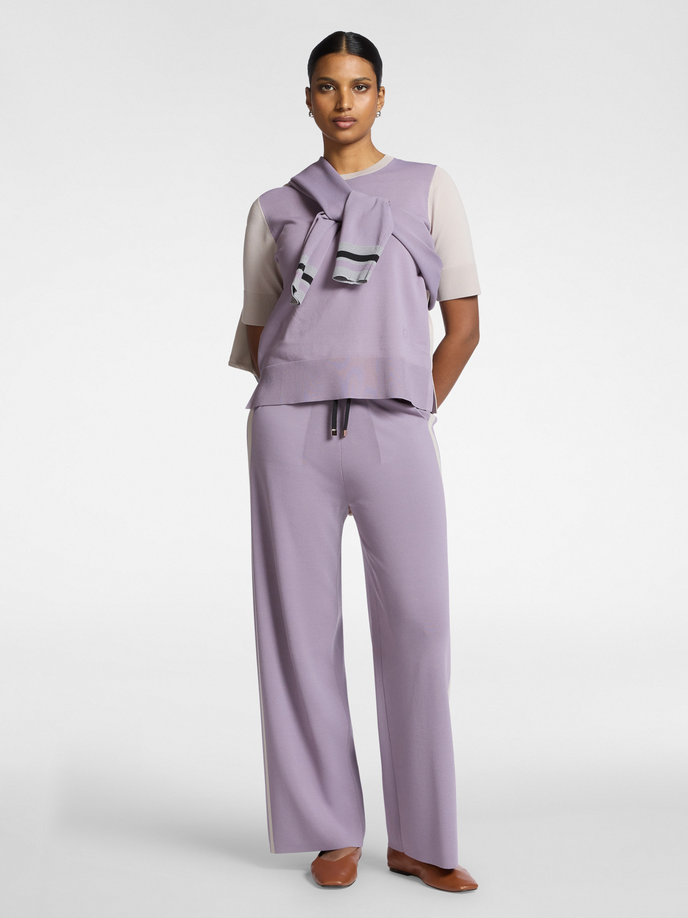 Maillot col rond manches courtes image number 2