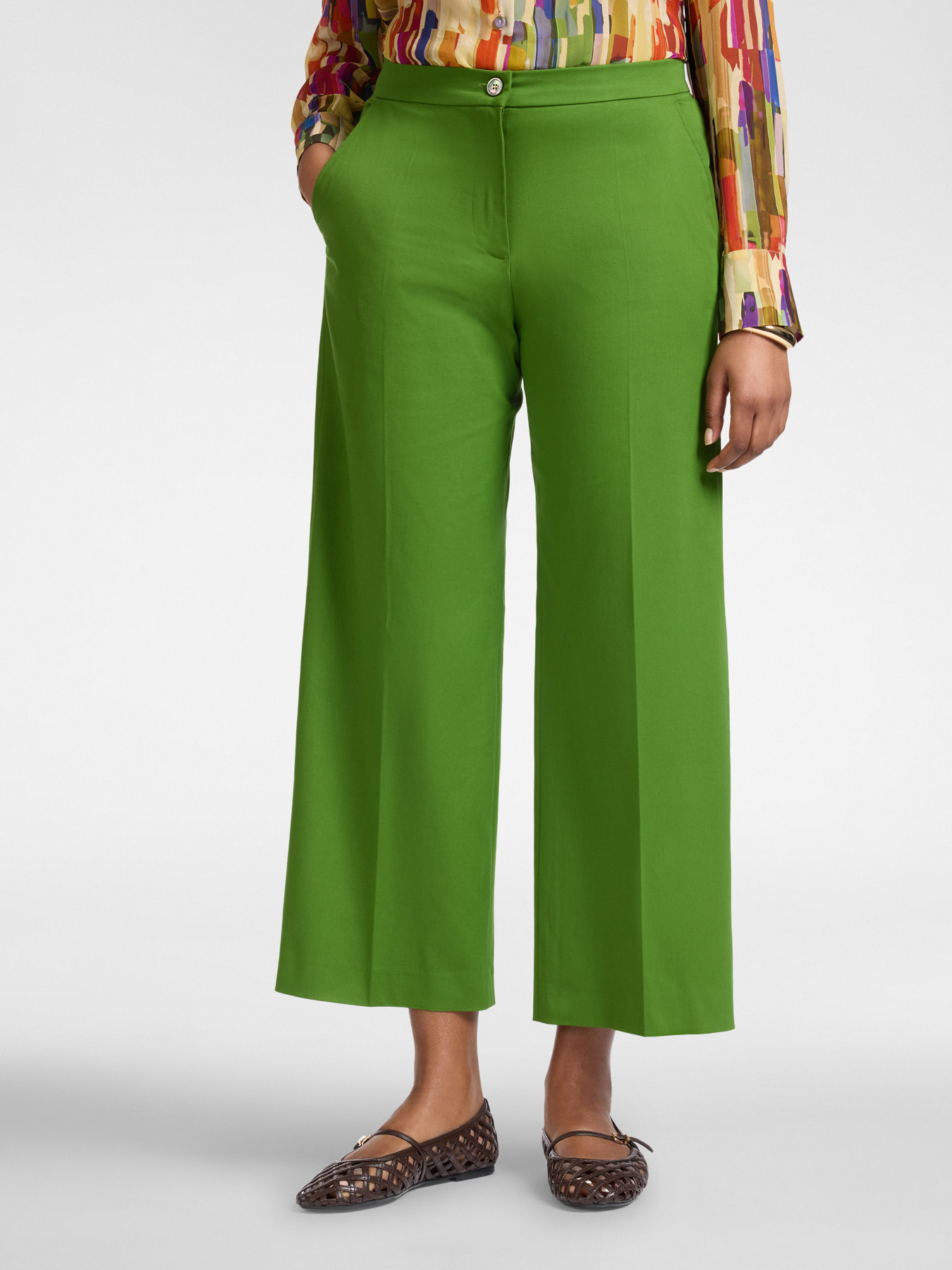 Pantaloni cropped in gabardina image number 2