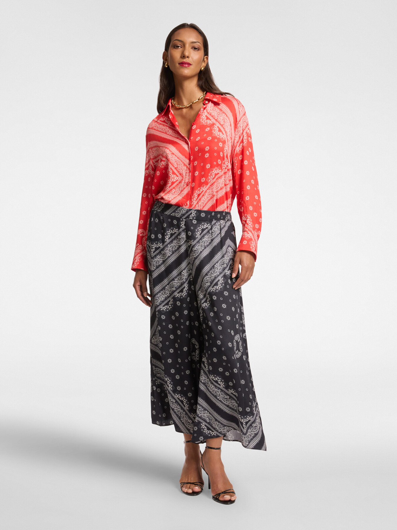 Chemise &agrave; imprim&eacute; foulard image number 2