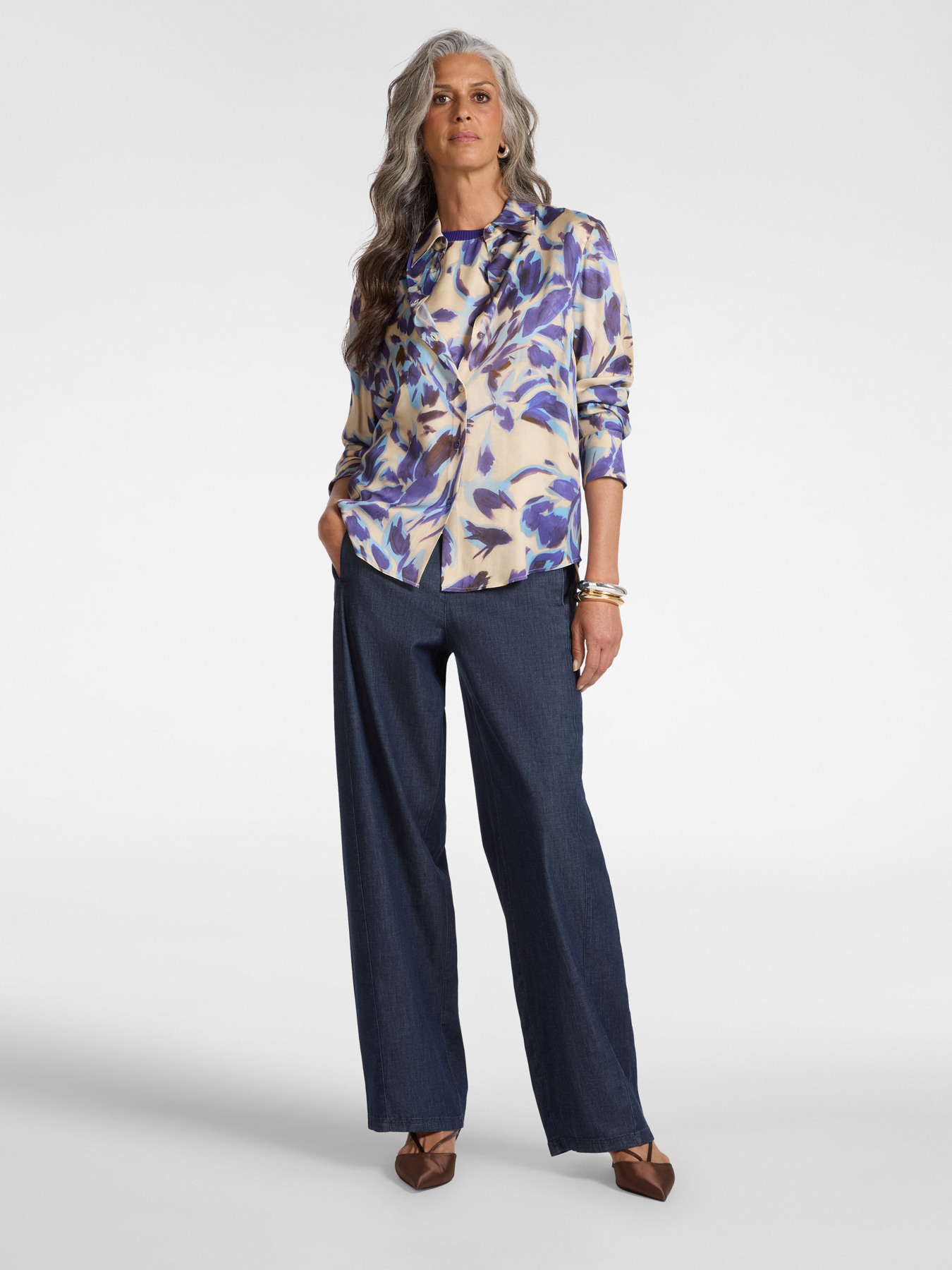 Jeans regular in Chambray, "Rose" image number 0