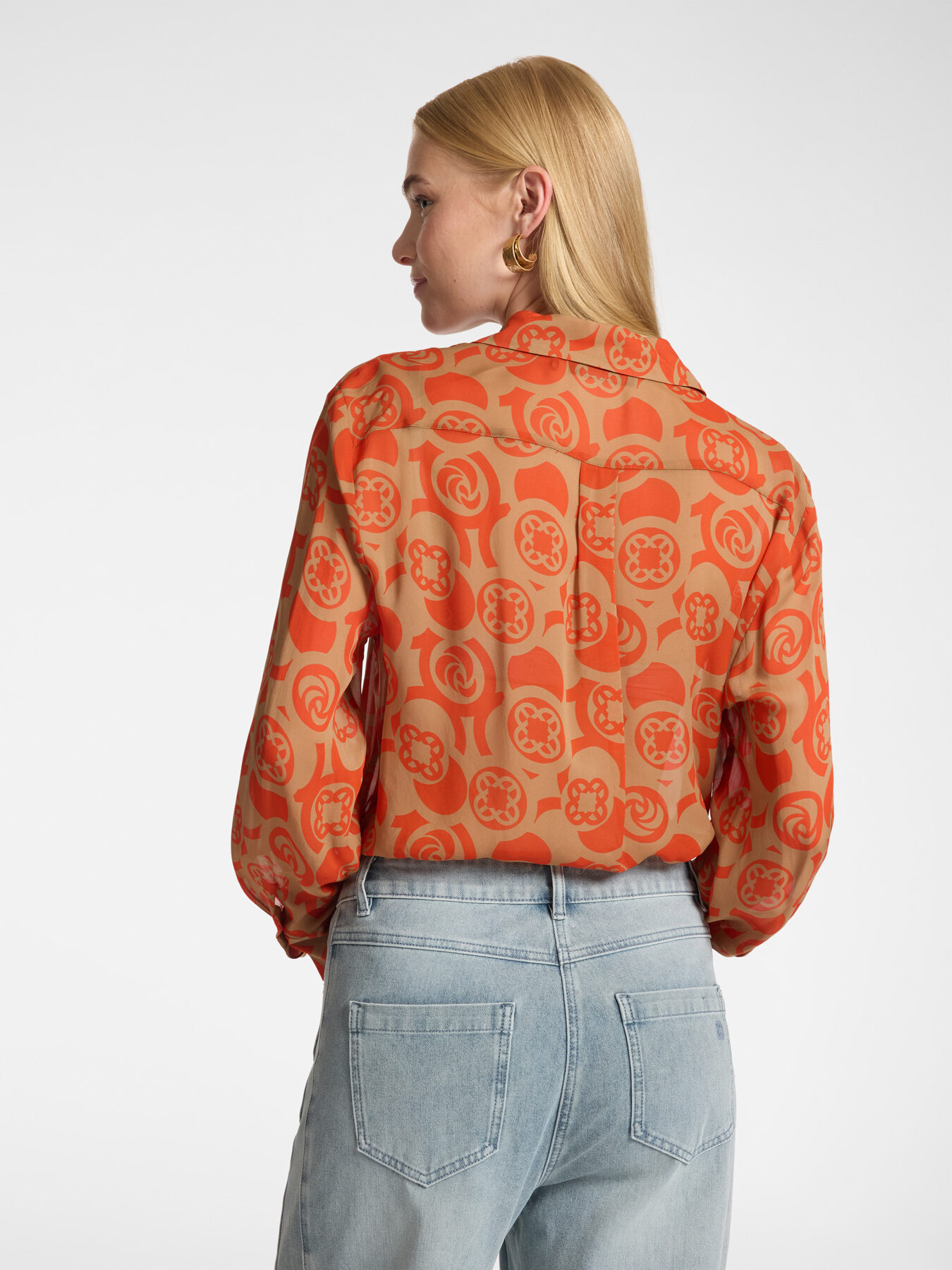 Camisa em viscose estampada image number 1